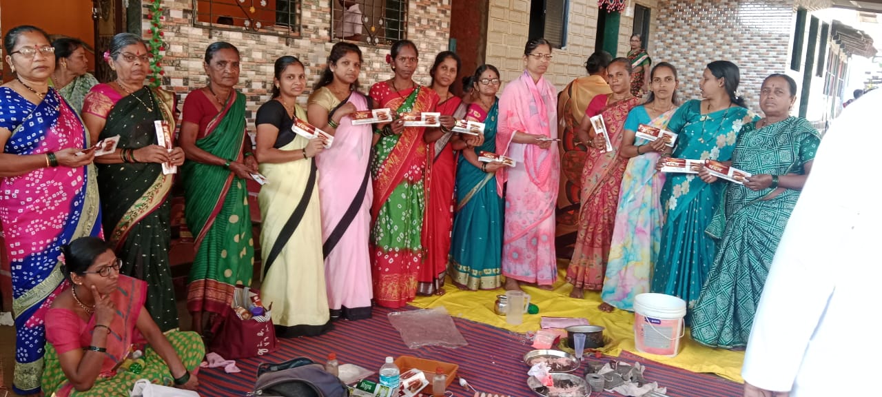 अधिक प्रतिमा 10