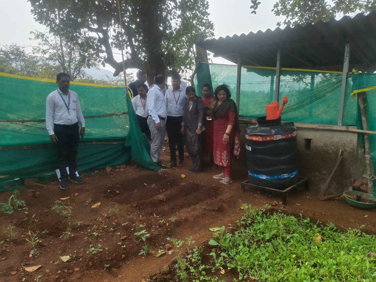 अधिक प्रतिमा 10