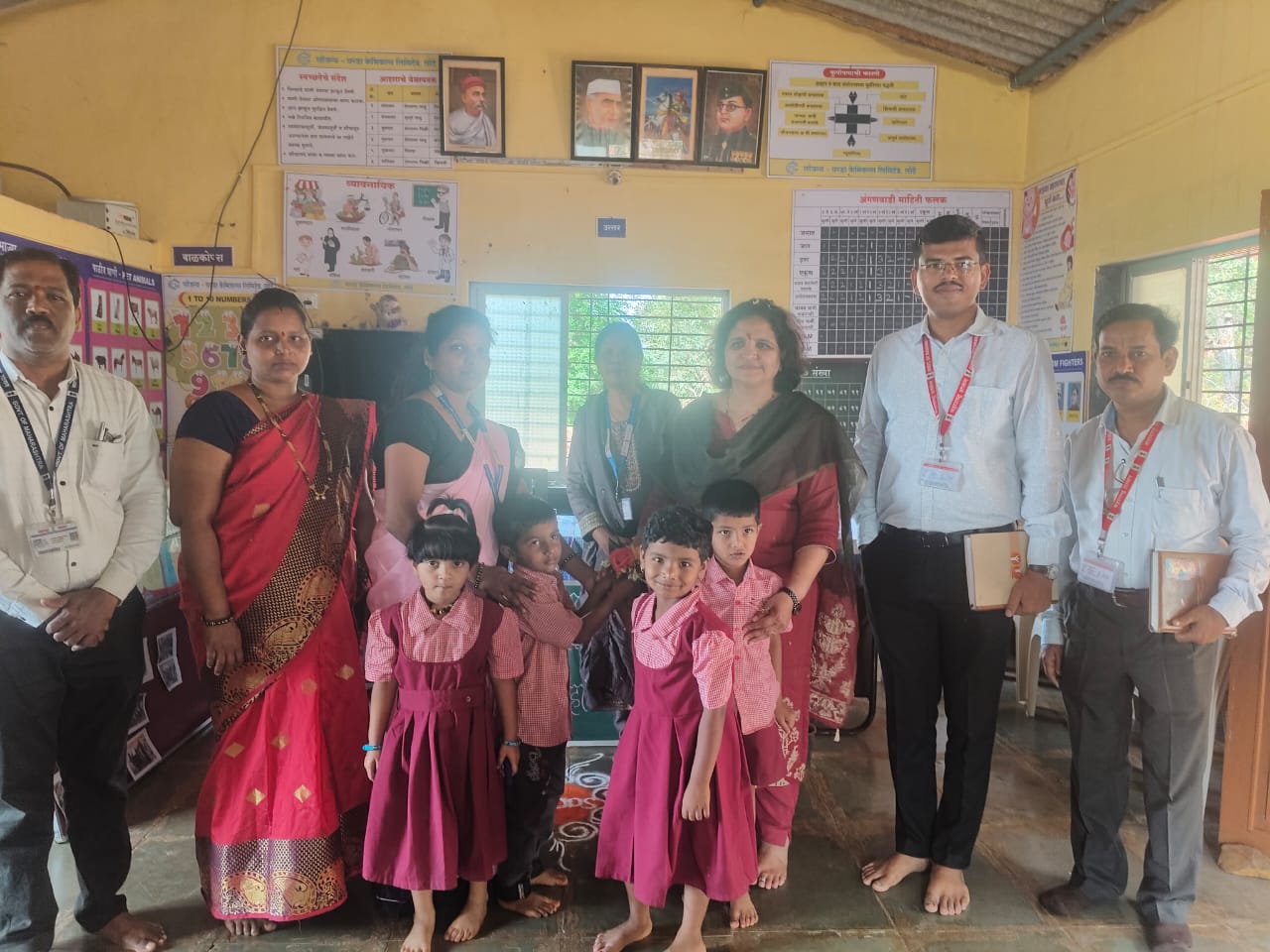 अधिक प्रतिमा 12