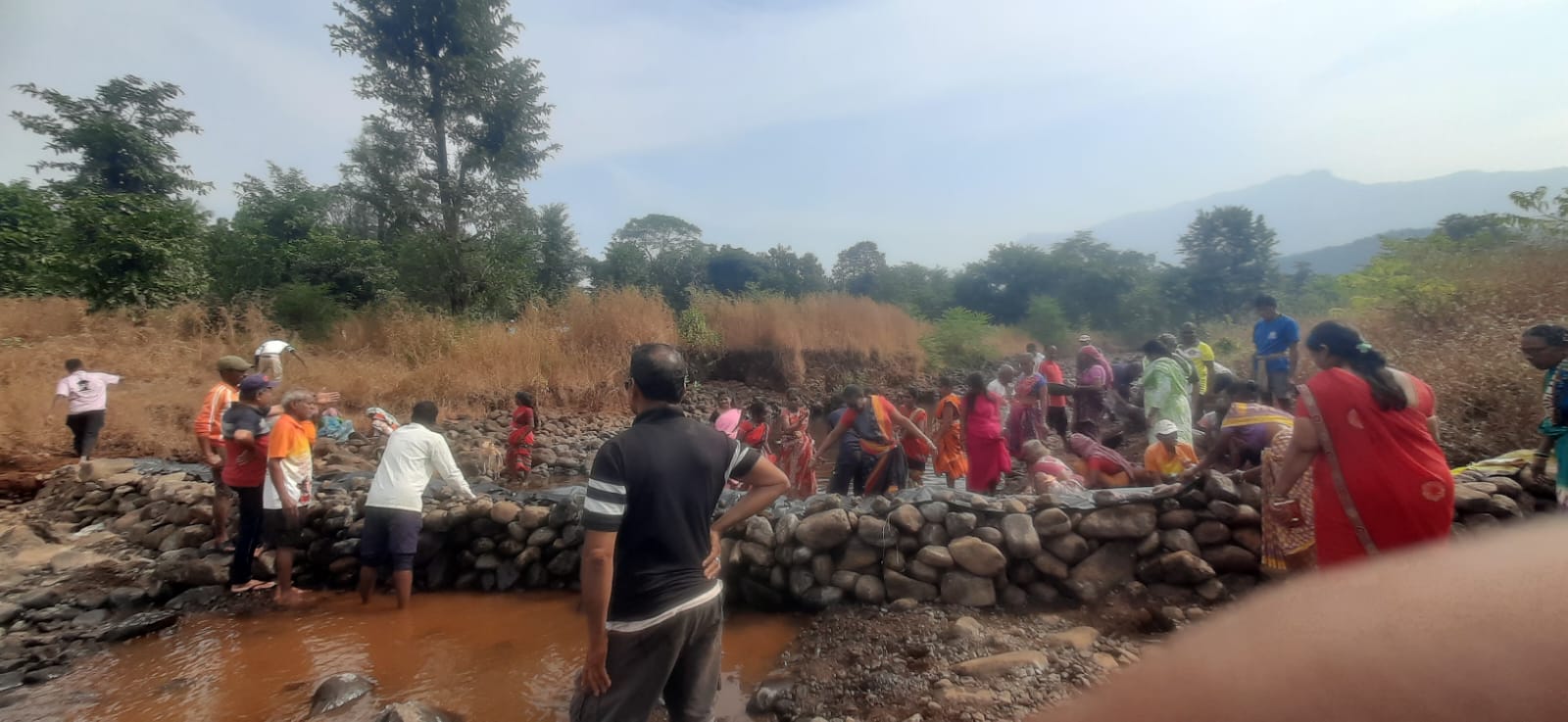 अधिक प्रतिमा 4